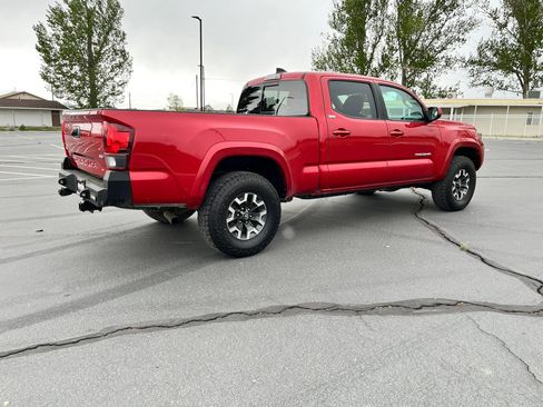 Used 2023 Toyota Tacoma SR5 image 8