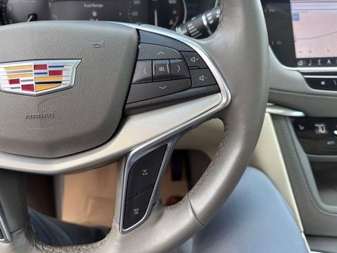Used 2023 Cadillac XT5 Premium Luxury AWD/4WD image 30