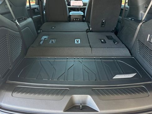 New 2026 Chevrolet Tahoe LS w/ LPO, Dark Essentials Package image 16