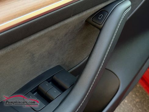 Used 2023 Tesla Model 3 Standard Range image 27