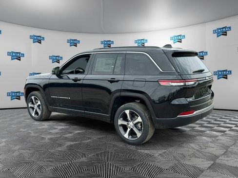 New 2026 Jeep Grand Cherokee Limited AWD/4WD image 3