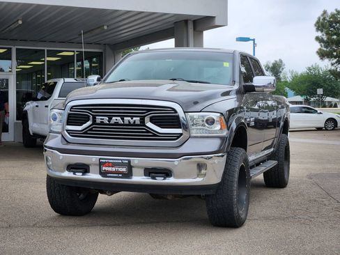 Used 2017 RAM 1500 Limited AWD/4WD image 4