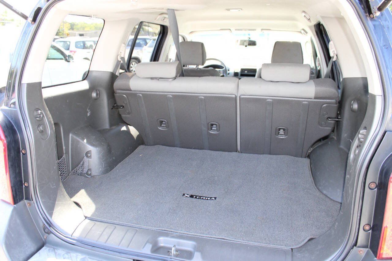 Used 2007 Nissan Xterra S w/ Utility Pkg AWD/4WD image 22