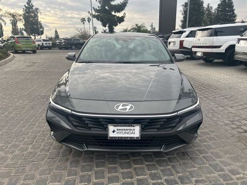 New 2026 Hyundai Elantra Blue image 27