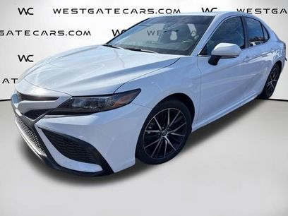 Used 2023 Toyota Camry SE w/ Convenience Package