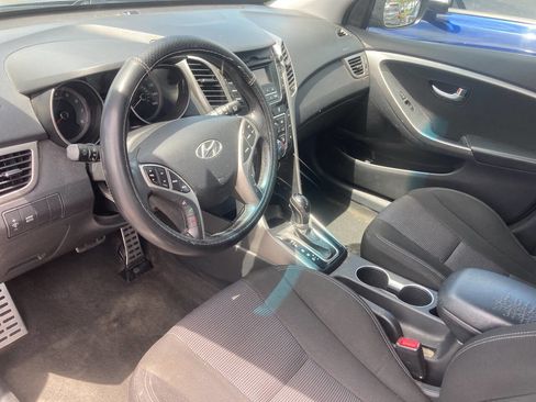 Used 2013 Hyundai Elantra GT w/ Touch & Go Pkg image 11