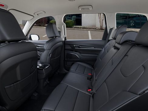 New 2025 Kia Telluride LX image 18
