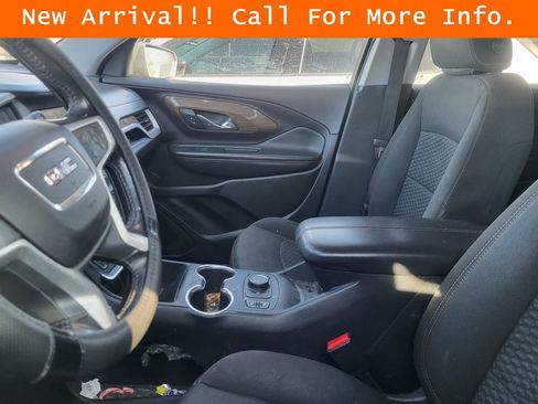 Used 2019 GMC Terrain SLE w/ Driver Convenience Package image 10