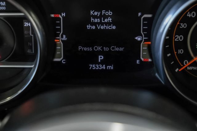 Used 2019 Jeep Wrangler Unlimited Sahara AWD/4WD image 22