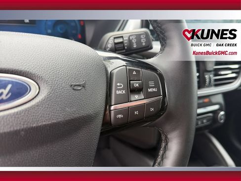 Used 2025 Ford Escape Platinum AWD/4WD image 18