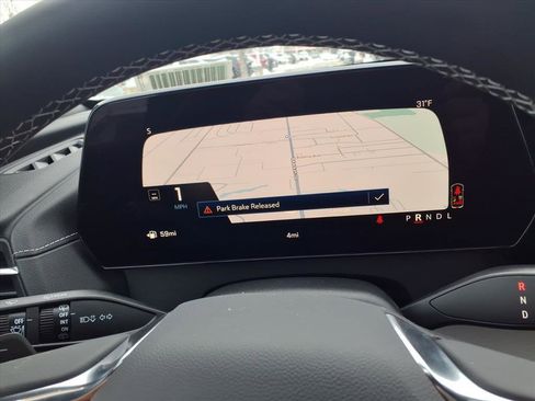 New 2026 Chevrolet Traverse LT image 11