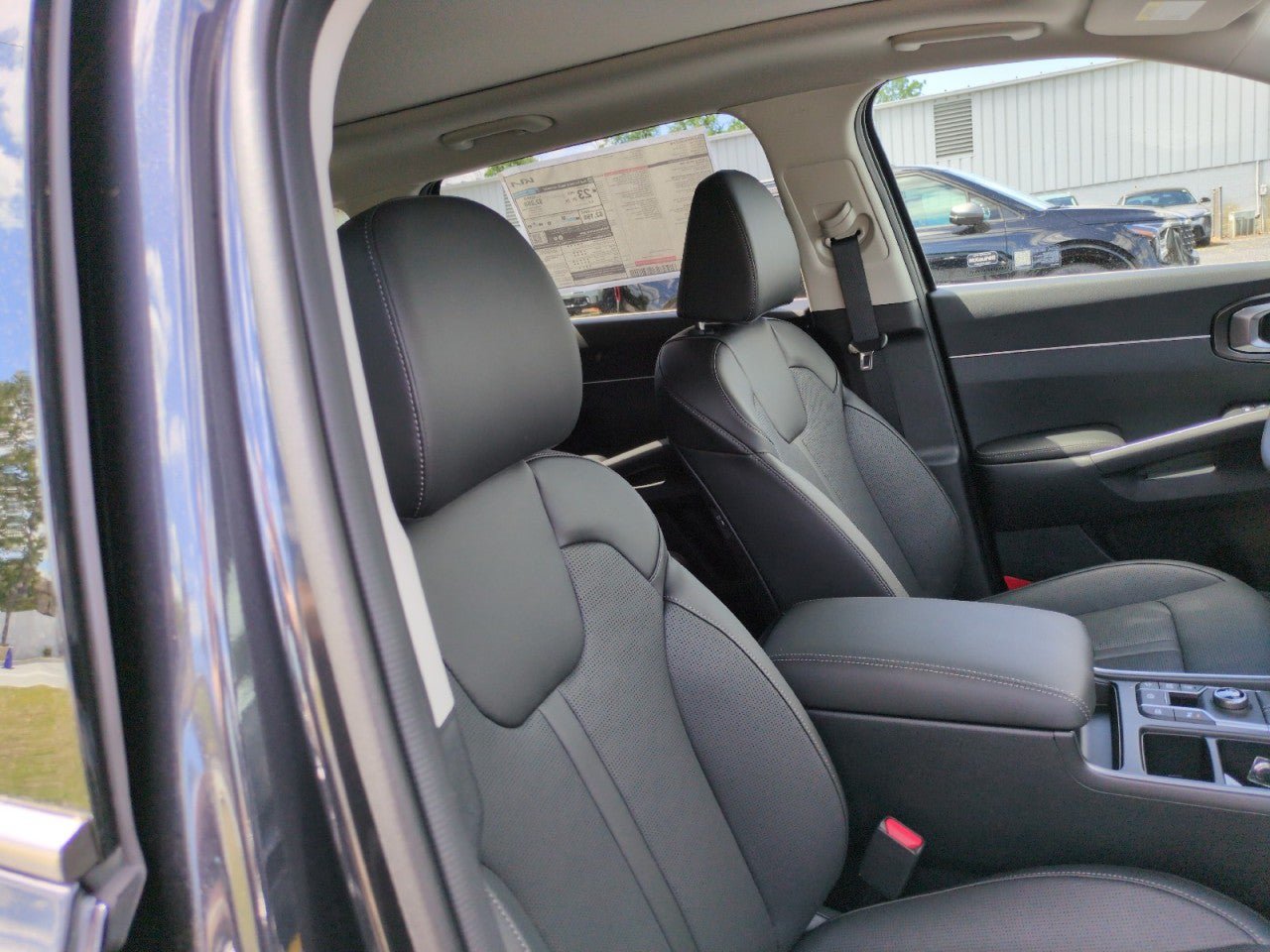 New 2026 Kia Sorento EX w/ EX Premium Package FWD image 45
