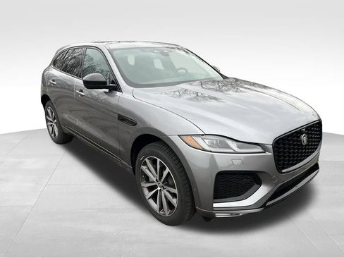 New 2026 Jaguar F-PACE R-Dynamic S AWD/4WD image 7