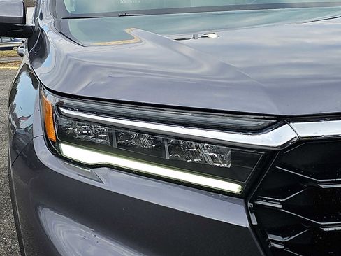 Used 2023 Honda Pilot Elite image 9