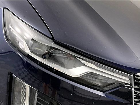 Certified 2021 Cadillac XT6 Premium Luxury FWD image 30