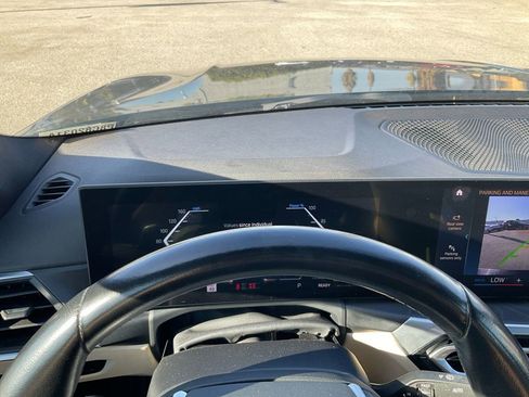 Used 2023 BMW 330e 330e iPerformance image 25