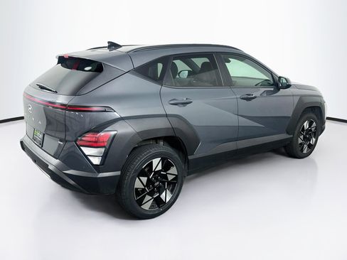 Used 2025 Hyundai Kona SEL AWD/4WD image 9