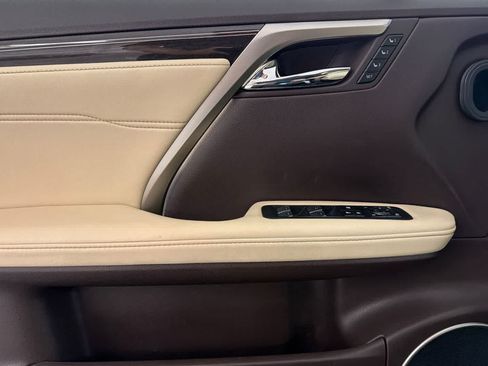 Used 2019 Lexus RX 450h AWD w/ Luxury Package image 12