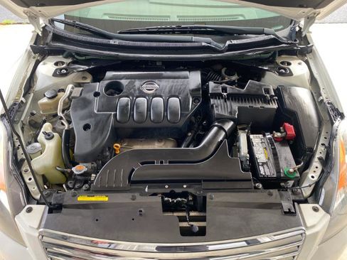 Used 2009 Nissan Altima 2.5 SL w/ SL Pkg image 8