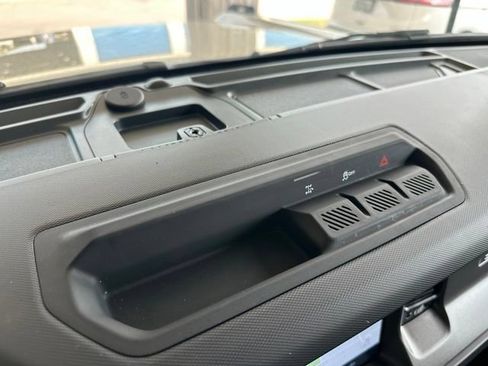 Used 2025 Ford Bronco Big Bend AWD/4WD image 28
