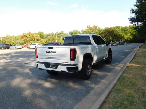 Used 2022 GMC Sierra 1500 AT4X AWD/4WD image 11