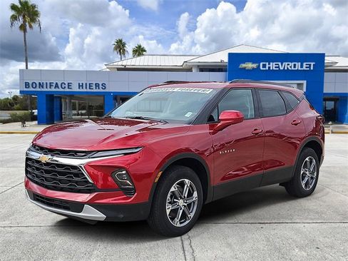 New 2026 Chevrolet Blazer LT w/ Convenience Package image 2