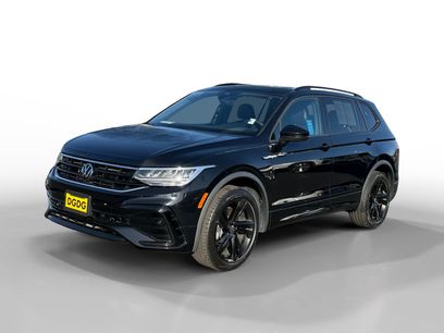 Certified 2023 Volkswagen Tiguan SE R-Line