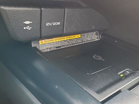 Used 2018 Toyota Camry XLE w/ Audio Package image 23