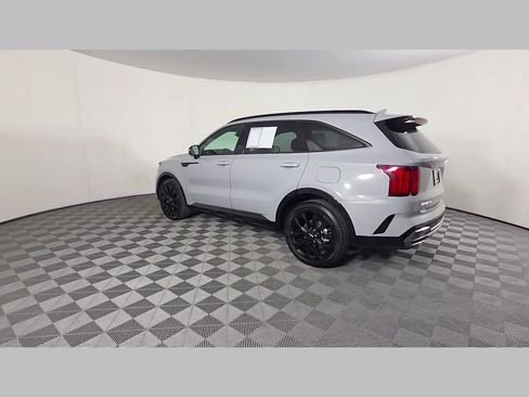 Used 2023 Kia Sorento SX FWD image 41