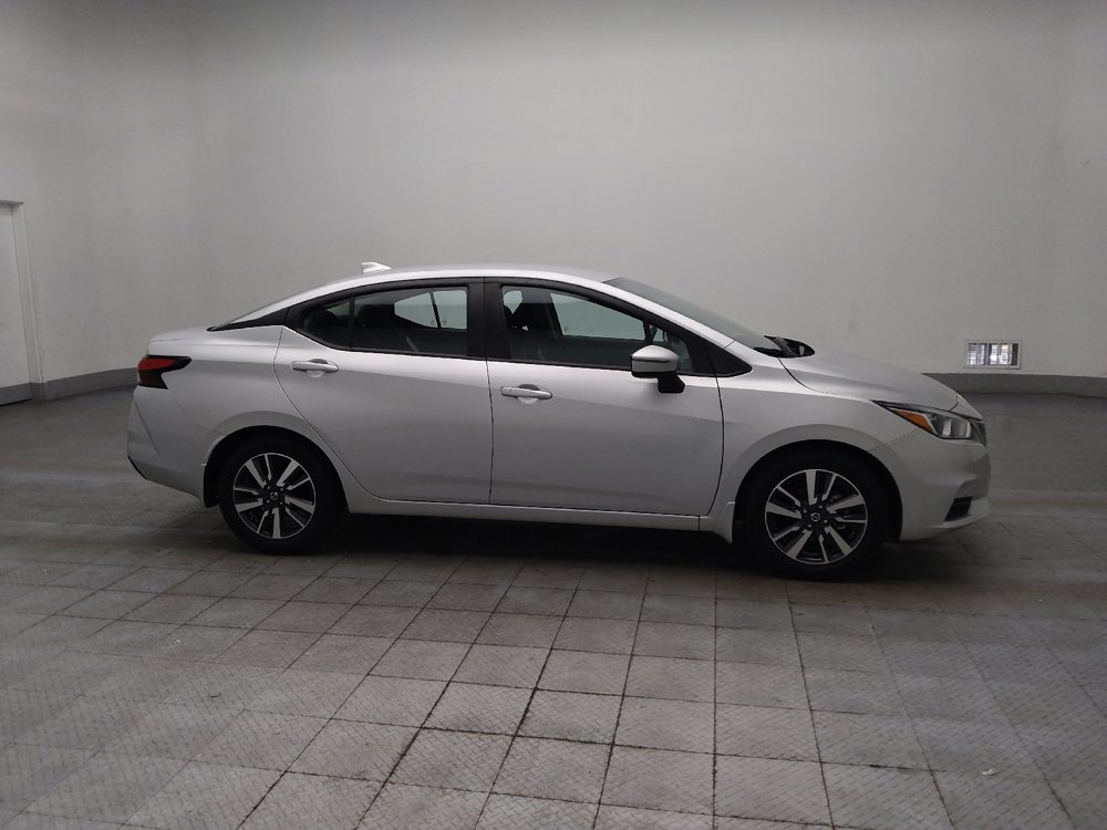 Used 2021 Nissan Versa SV FWD image 11