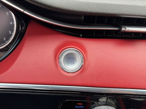 Used 2023 Genesis GV70 3.5T Sport w/ Cargo Package image 33