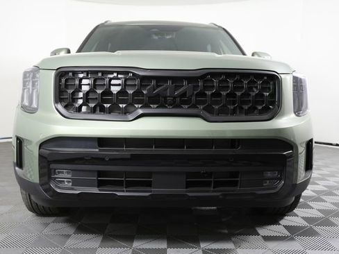 Certified 2025 Kia Telluride SX Prestige X-Line image 4