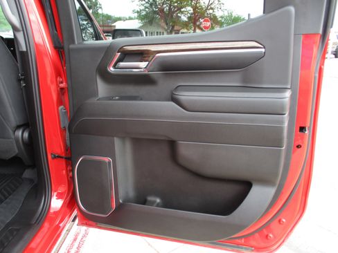 Used 2023 GMC Sierra 1500 SLE AWD/4WD image 22