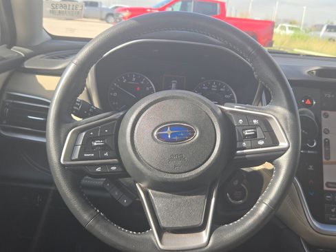 Used 2020 Subaru Outback Limited w/ Popular Package #2 AWD/4WD image 18