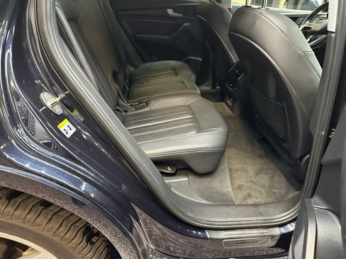 Used 2018 Audi Q5 2.0T Premium Plus AWD/4WD image 29