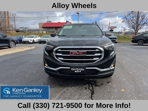 Used 2018 GMC Terrain SLT w/ Preferred Package image 3
