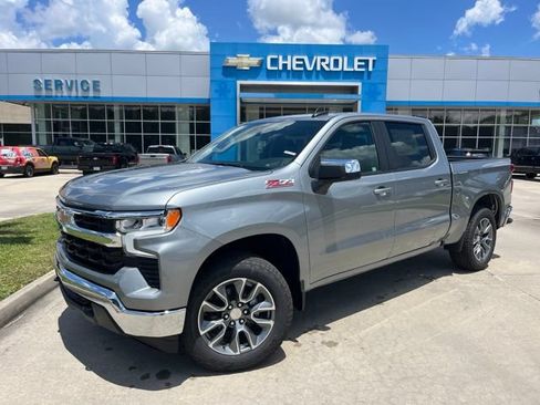 New 2026 Chevrolet Silverado 1500 LT w/ Z71 Off-Road Package AWD/4WD image 2
