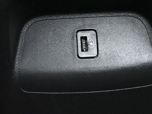 Used 2024 Nissan Sentra SV image 10