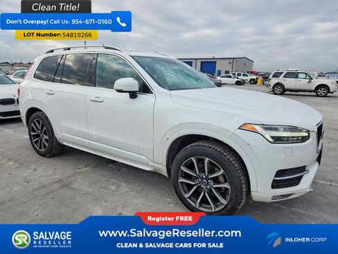 Used 2018 Volvo XC90 T6 Momentum w/ Momentum Plus Package AWD/4WD image 5