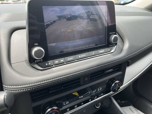 New 2026 Nissan Rogue SV AWD/4WD image 17