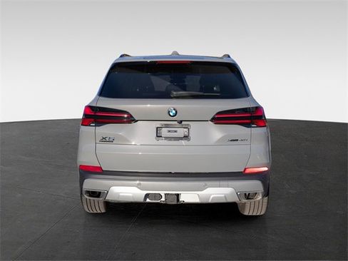 Certified 2025 BMW X5 xDrive40i w/ Parking Assistance Package image 8