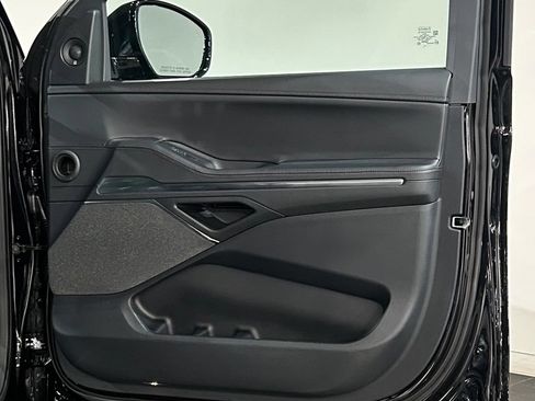 New 2026 Lincoln Navigator Reserve AWD/4WD image 61