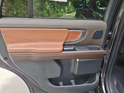 Used 2025 Ford Expedition King Ranch AWD/4WD image 21
