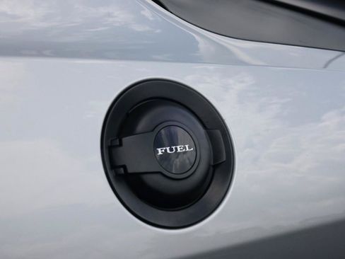 Used 2020 Dodge Challenger R/T RWD image 30
