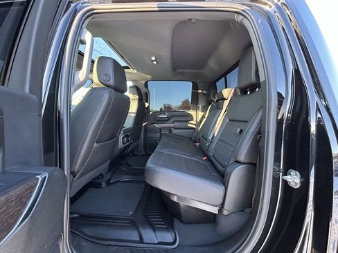 Used 2022 GMC Sierra 2500 Denali image 11