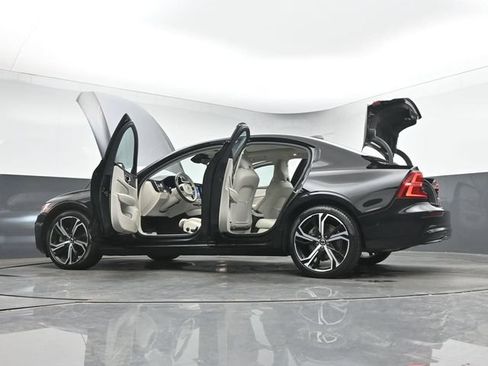 Used 2023 Volvo S60 B5 Ultimate w/ Protection Package Premier FWD image 53