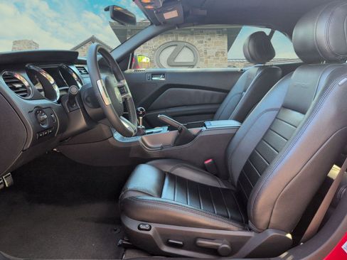 Used 2012 Ford Mustang GT Premium w/ Electronics Pkg image 5