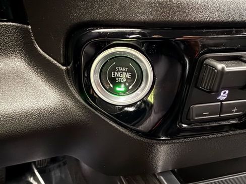 Used 2024 Chevrolet Silverado 1500 LTZ w/ Technology Package image 43