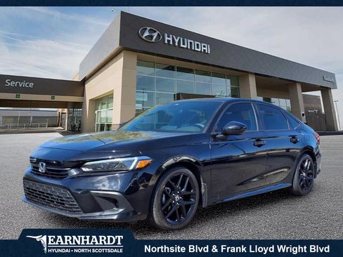 Used 2022 Honda Civic Sport image 1