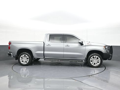Used 2024 Chevrolet Silverado 1500 LTZ w/ Technology Package AWD/4WD image 17